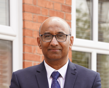 Dr I Zafar